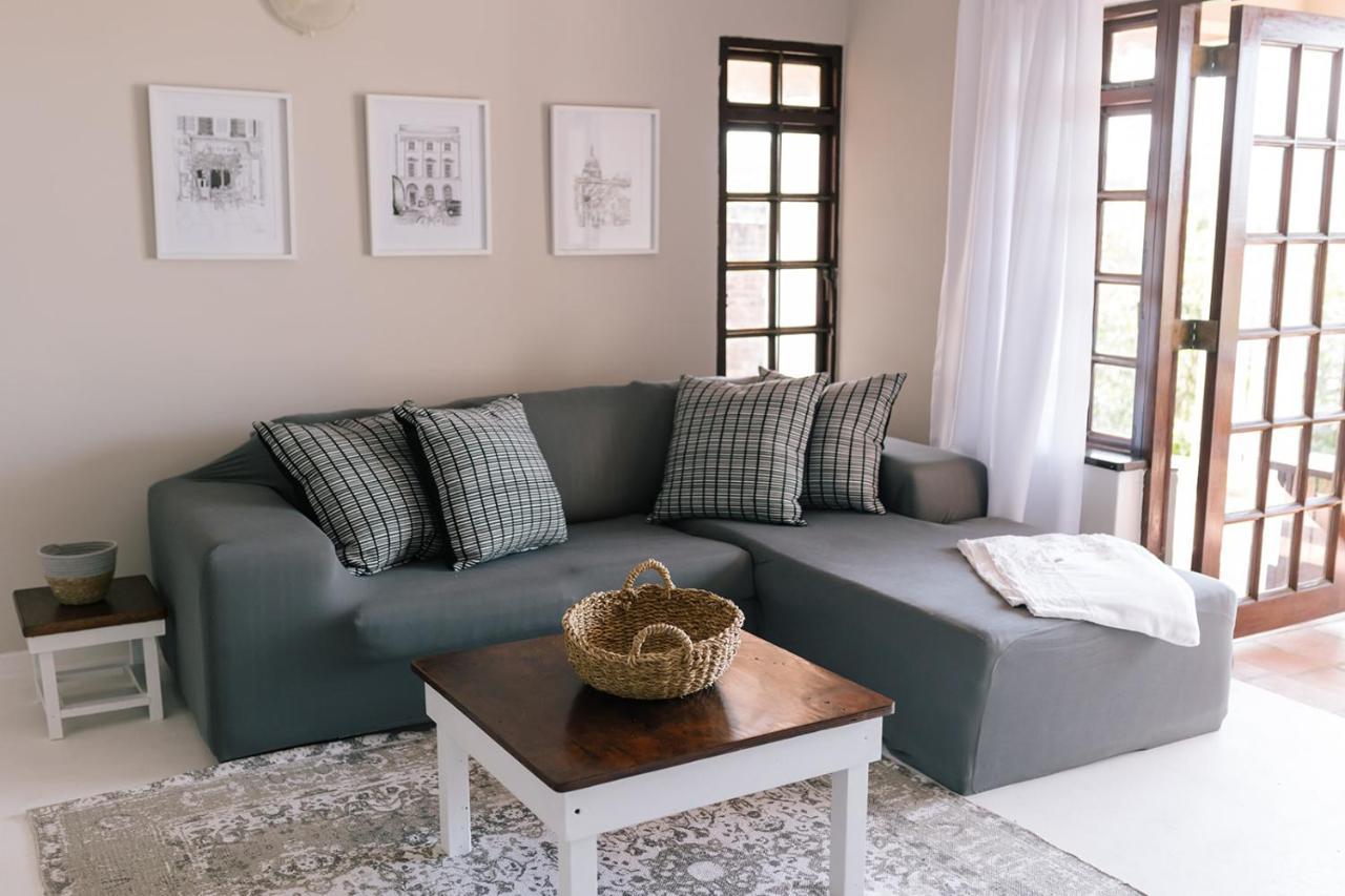 Nahoon Beach Villas Self Catering Apartments شرق لندن المظهر الخارجي الصورة