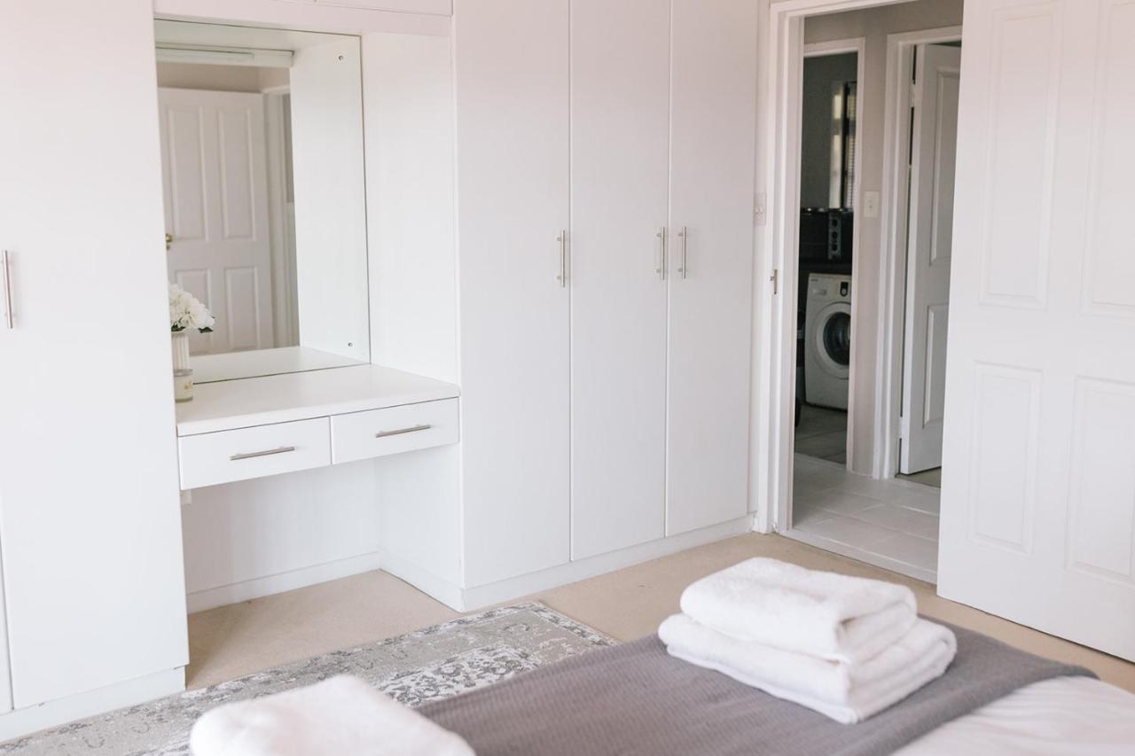 Nahoon Beach Villas Self Catering Apartments شرق لندن المظهر الخارجي الصورة