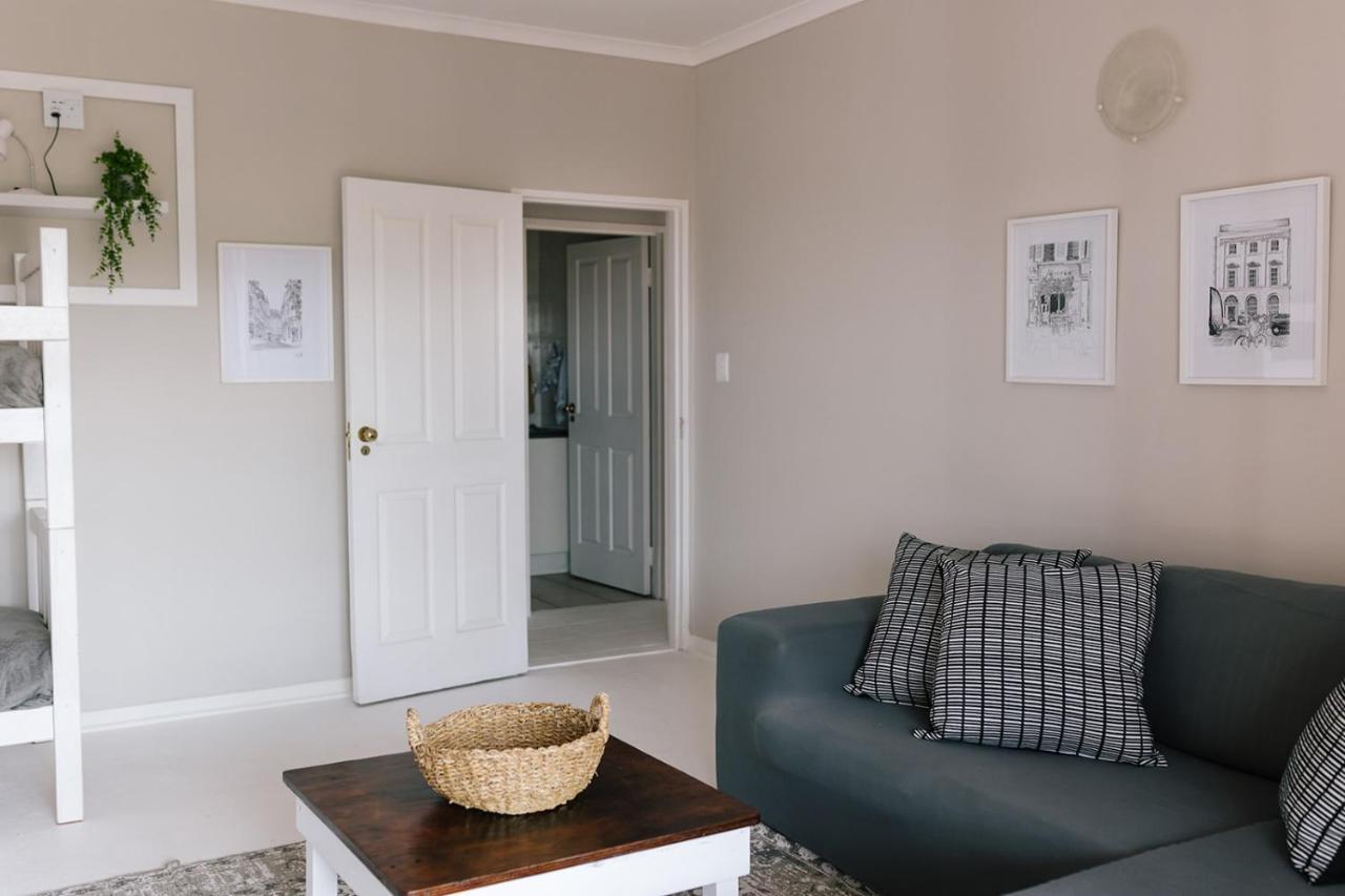 Nahoon Beach Villas Self Catering Apartments شرق لندن المظهر الخارجي الصورة