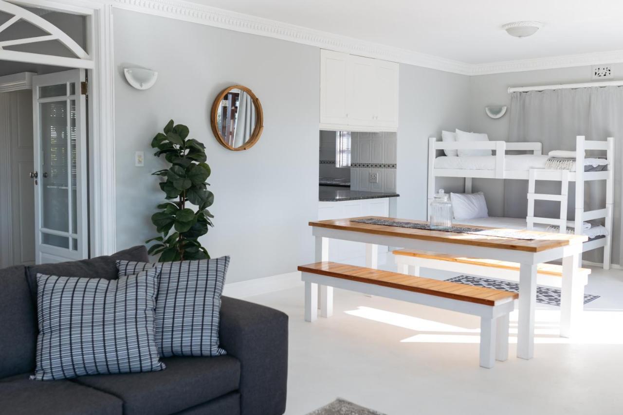 Nahoon Beach Villas Self Catering Apartments شرق لندن المظهر الخارجي الصورة