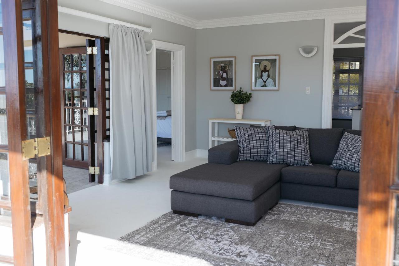Nahoon Beach Villas Self Catering Apartments شرق لندن المظهر الخارجي الصورة