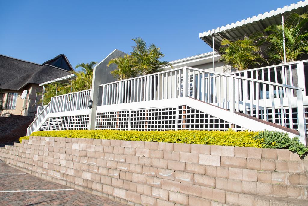 Nahoon Beach Villas Self Catering Apartments شرق لندن الغرفة الصورة