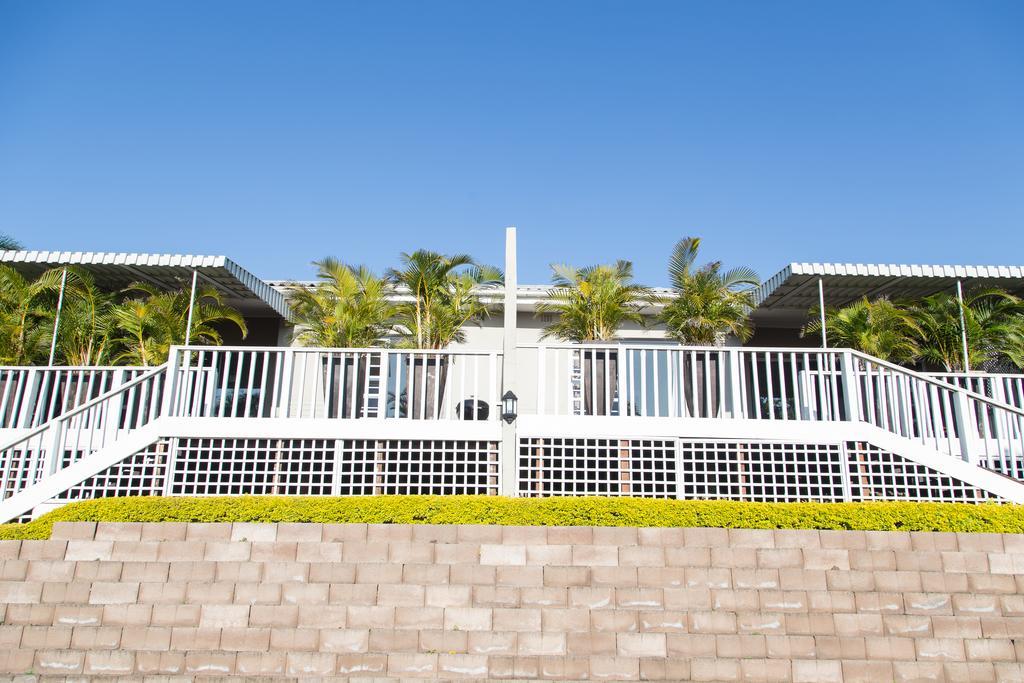 Nahoon Beach Villas Self Catering Apartments شرق لندن المظهر الخارجي الصورة
